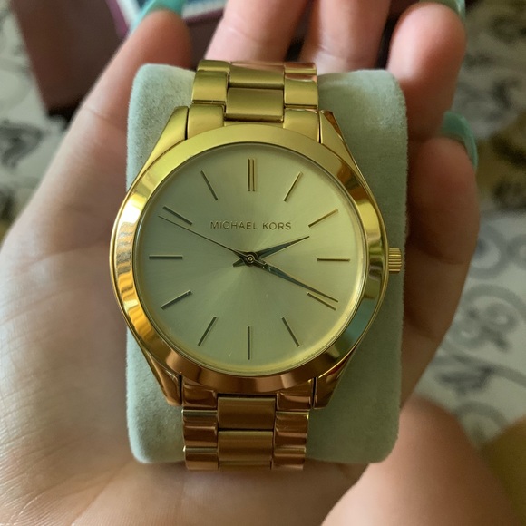Men’s Gold Michael Kors Watch - Picture 3 of 4
